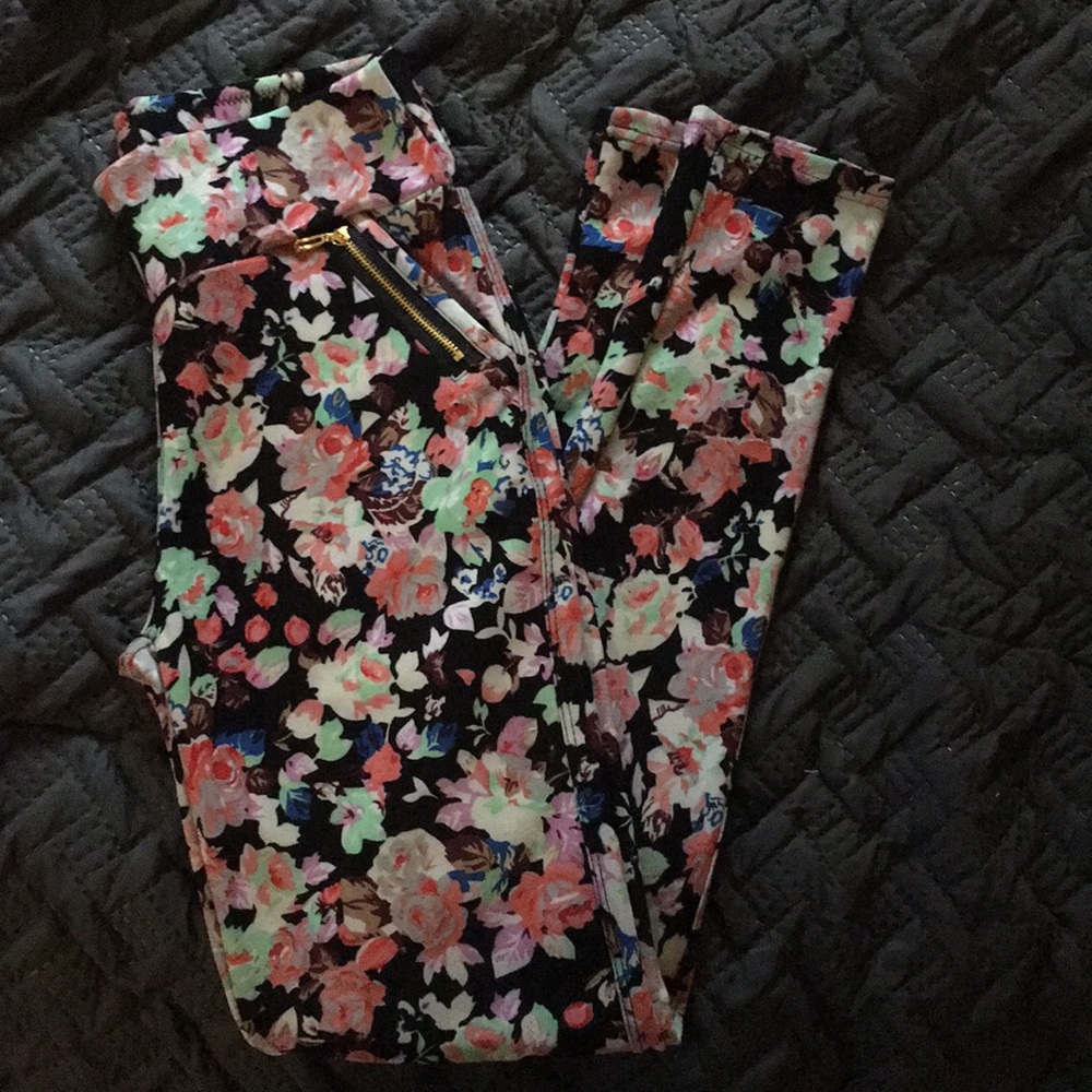 Floral leggings